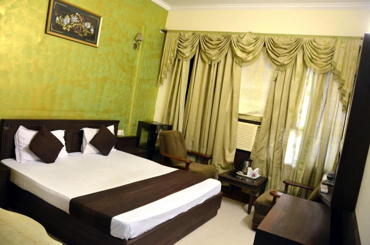 Hotel City Paradise Chandigarh Exterior photo