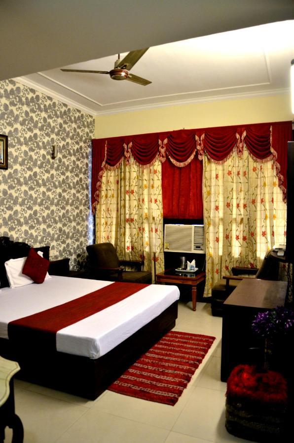 Hotel City Paradise Chandigarh Exterior photo